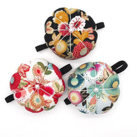 
              Nadelkissen "Blumenmotiv" 6 cm
            